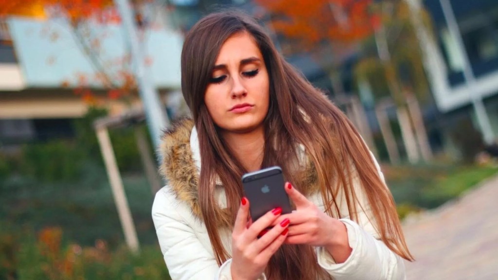 La Generación Z se enfrenta a una crisis comunicativa: el 40% pierde habilidad que ha sido clave durante 5500&nbsp;años